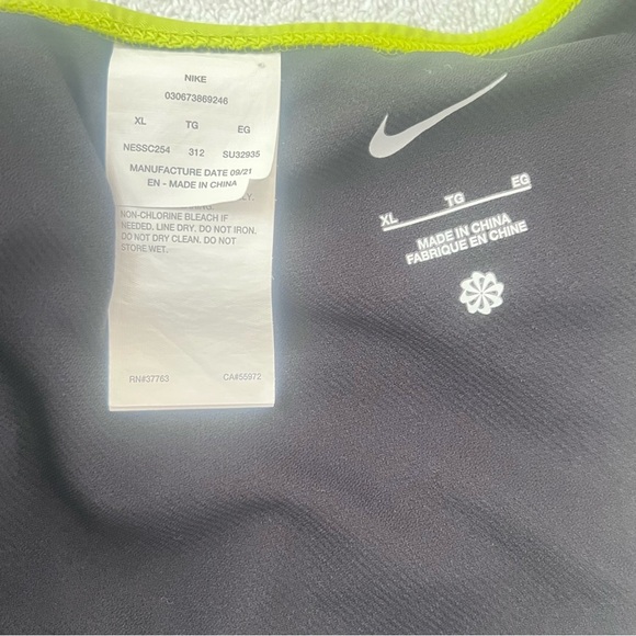 Nike Women's Sneakerkini U-Back One Piece Swimsuit Size XL NWOT - Picture 6 of 9